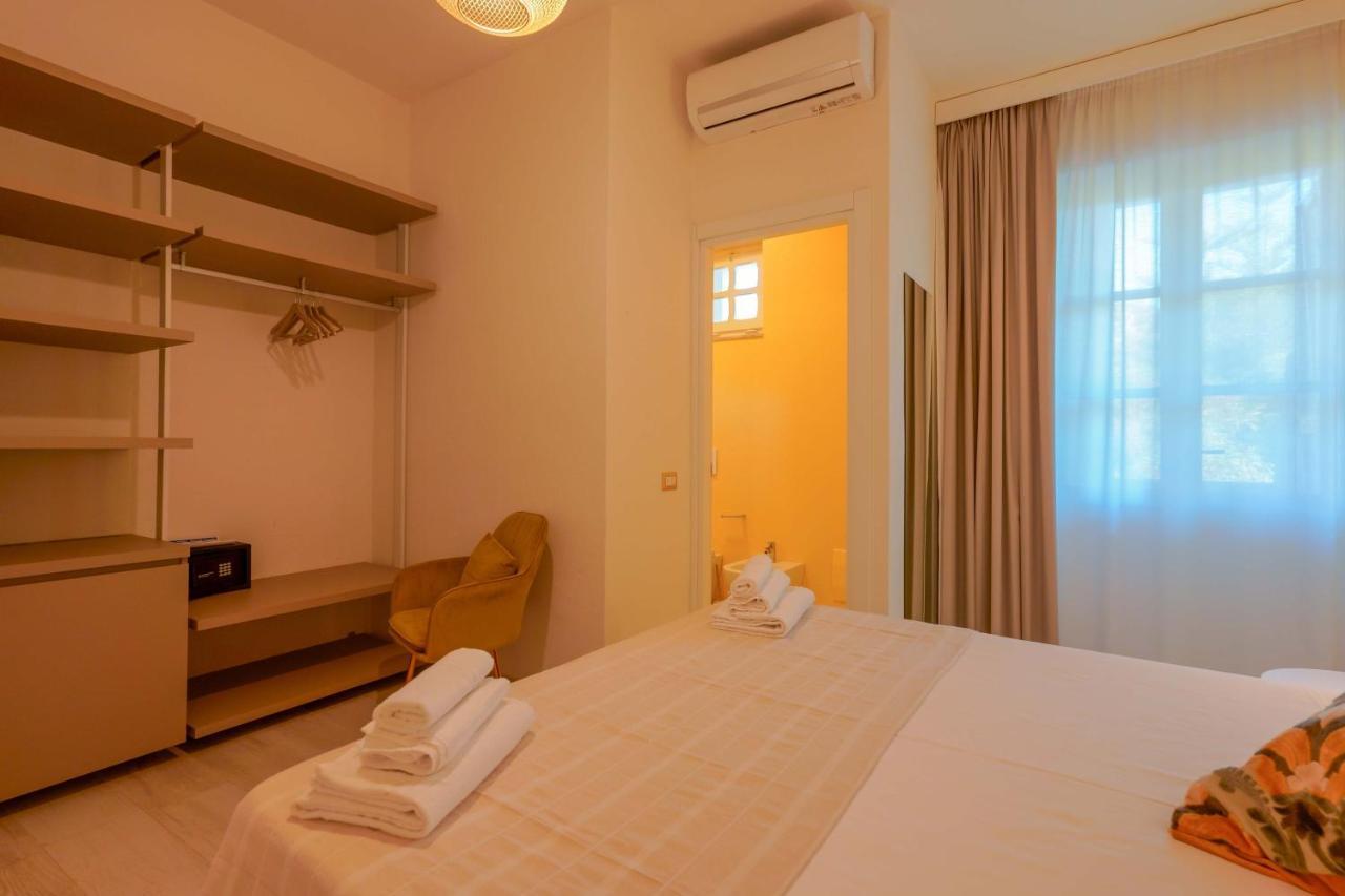 Hotel Maison Del Sole Terra Mala Ngoại thất bức ảnh